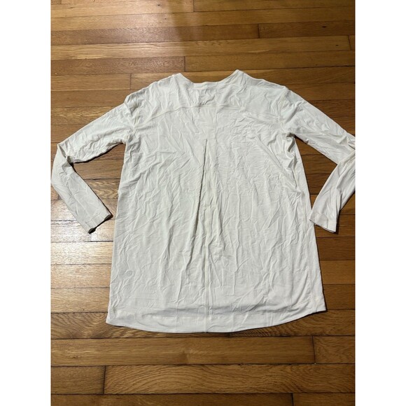 Lululemon Size 8 Modal Pleated Back Long Sleeve Shirt White Opal - Picture 3 of 4